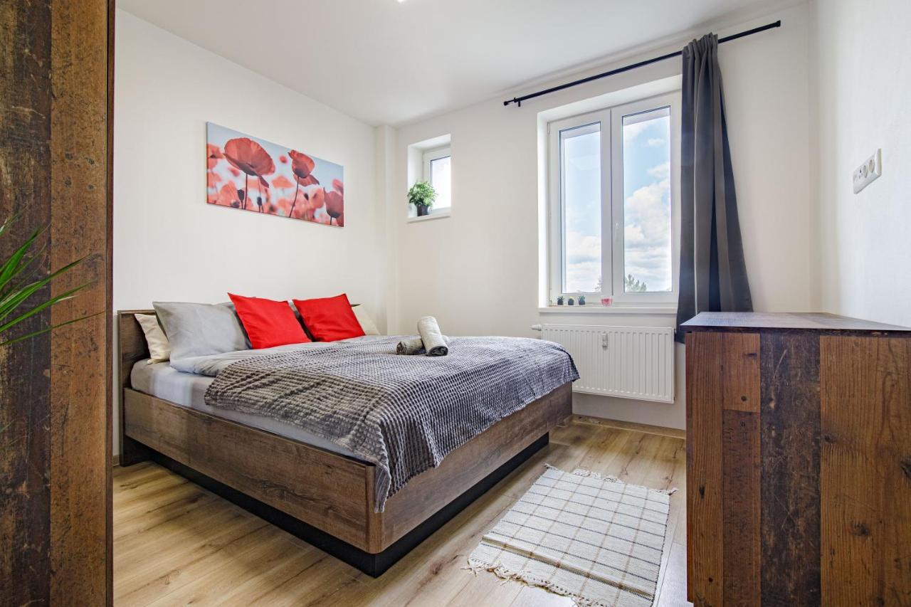 Luxury Apartments Stud - Vb Острава Экстерьер фото